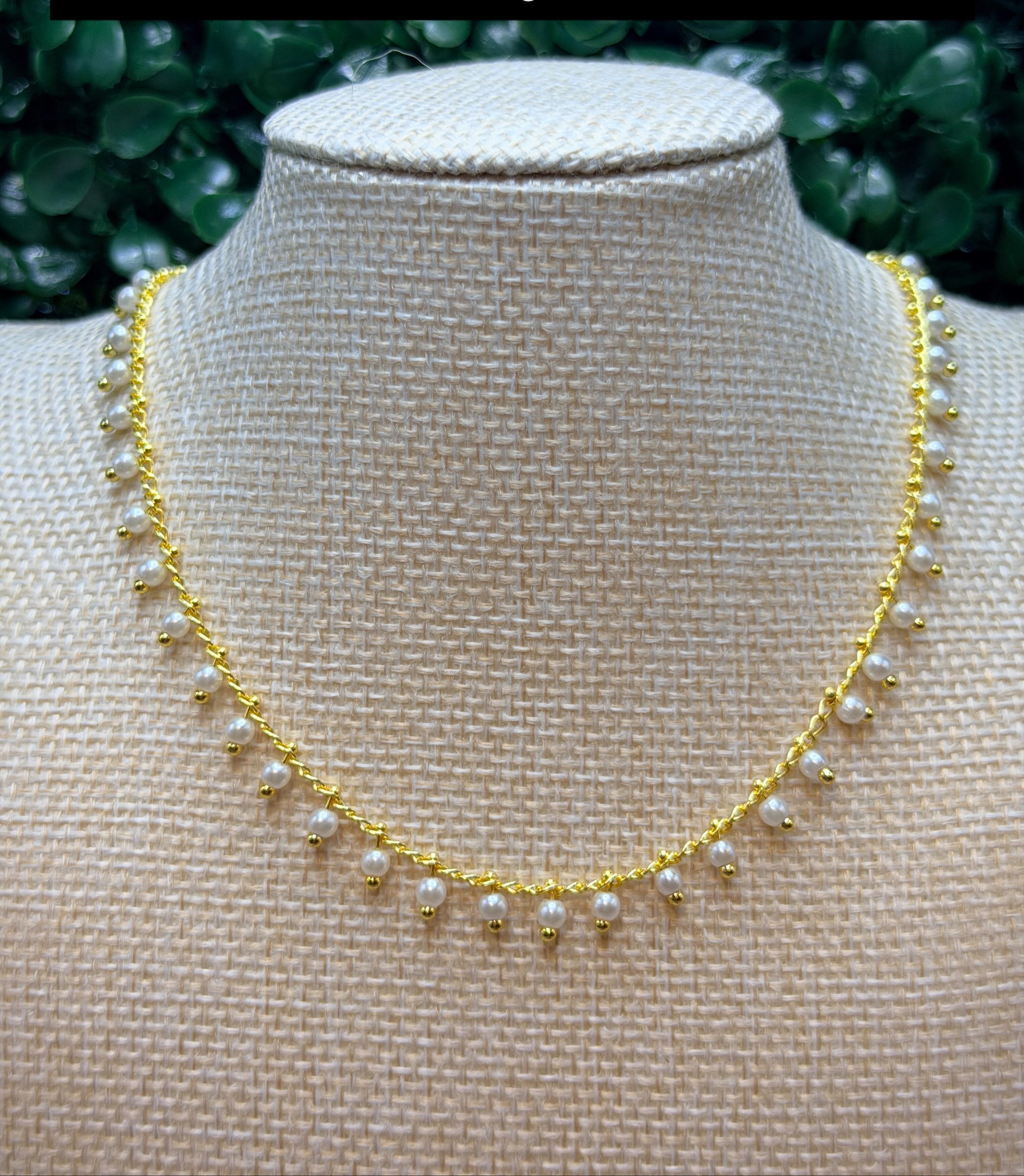 Pearl drop 18 karat gold necklace