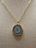Gray solar quartz goede slice pendant necklace