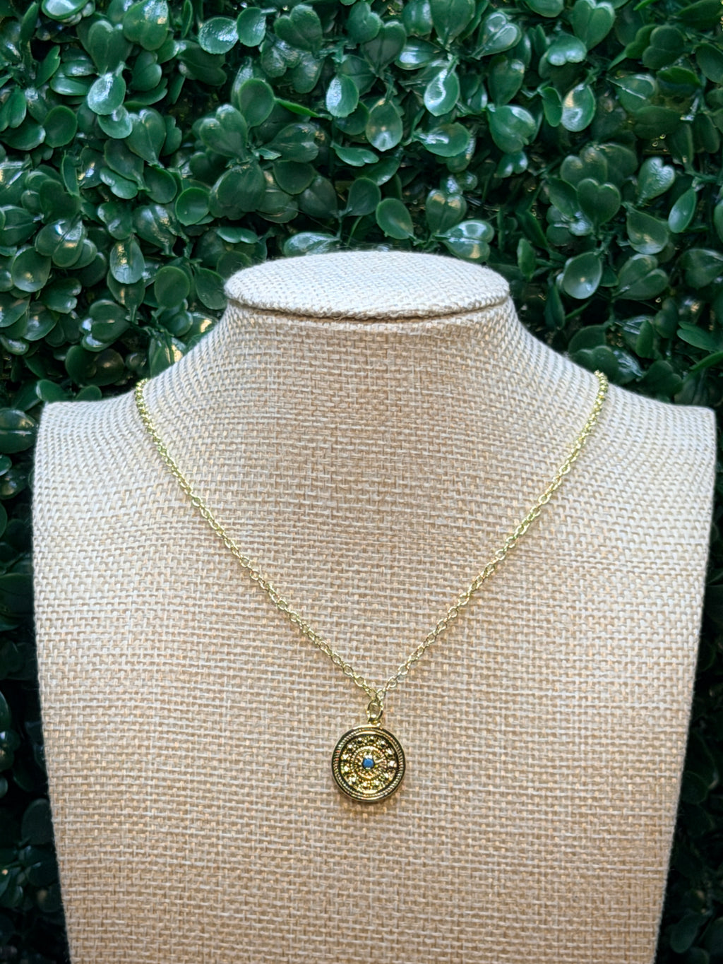 Gold and turquoise disc pendant necklace