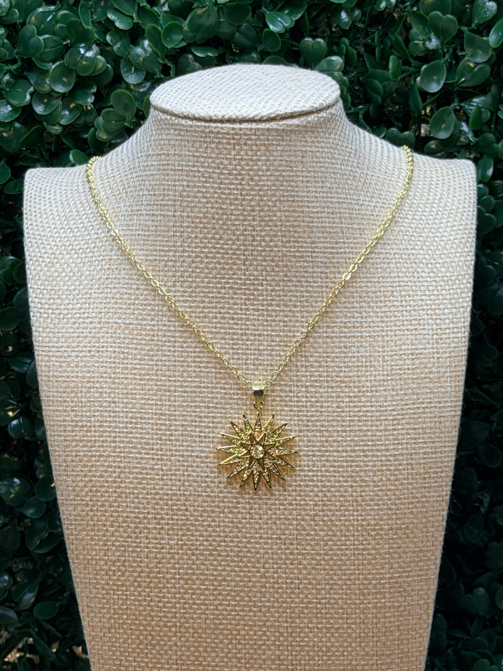 North star pendant necklace
